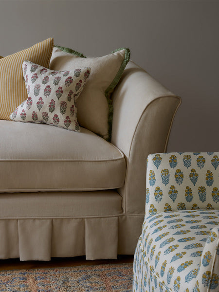 Loose vs Fixed Covers - Which Style is Right for You?