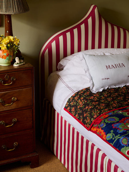 Alexandra Tolstoy & The Gretel Bed