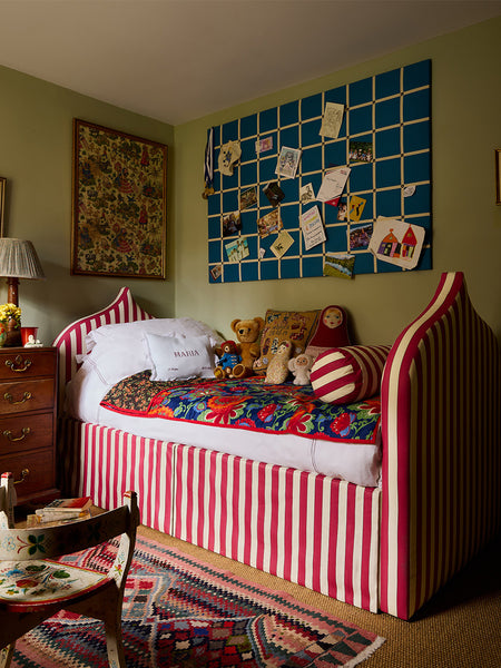 Gretel - Flat Valance